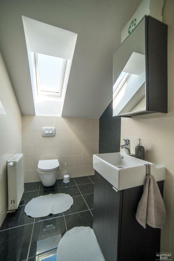Apartman*** Apartman Varasd Kültér fotó
