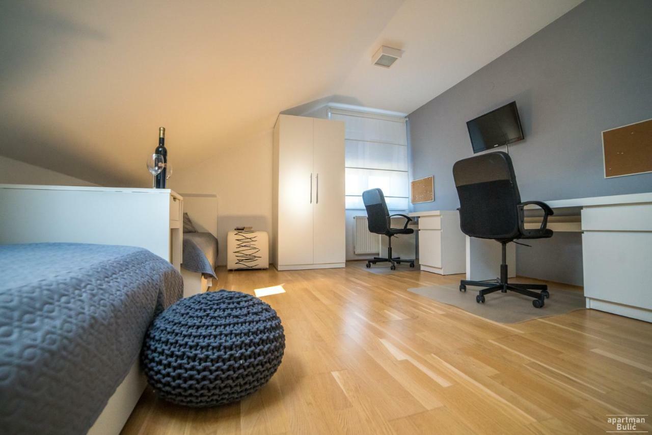 Apartman*** Apartman Varasd Kültér fotó